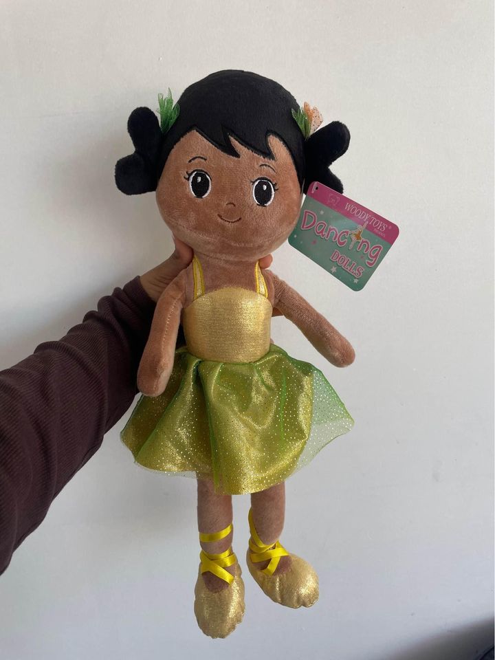 Muñeca de peluche 44cm