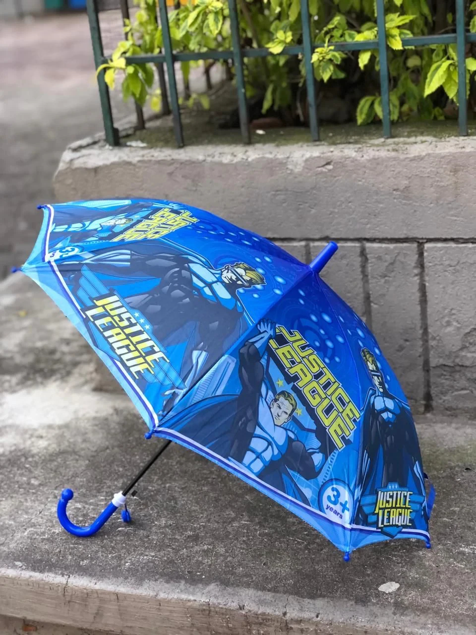 Miniatura 4 de Sombrilla para niños de diseños con pito