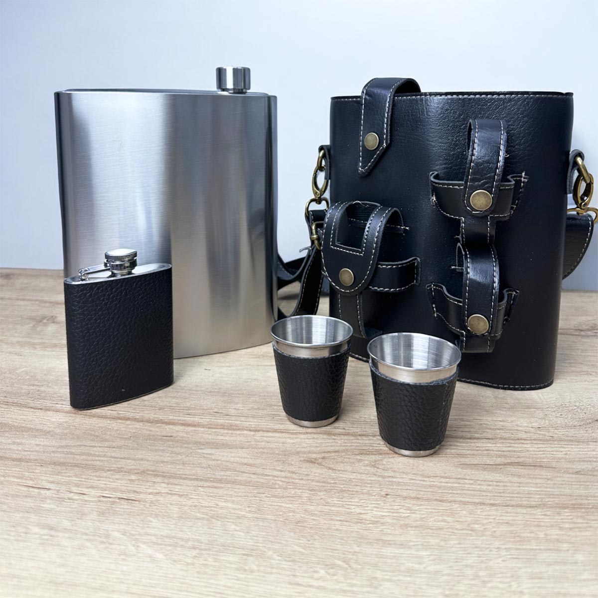 Miniatura 8 de Whiskeras Cantimploras Estuche MR-20