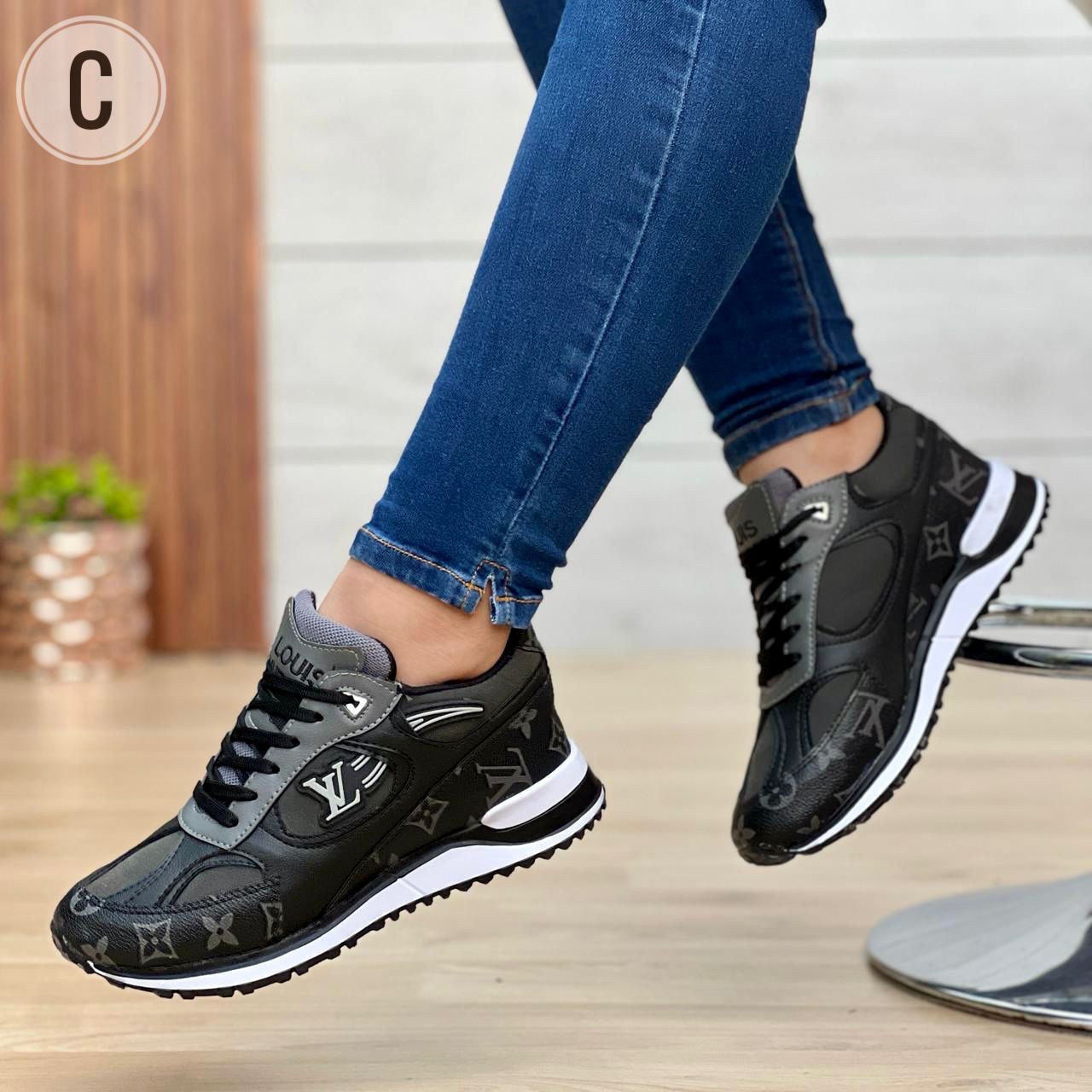 Deportivo LV  Sneaker R20