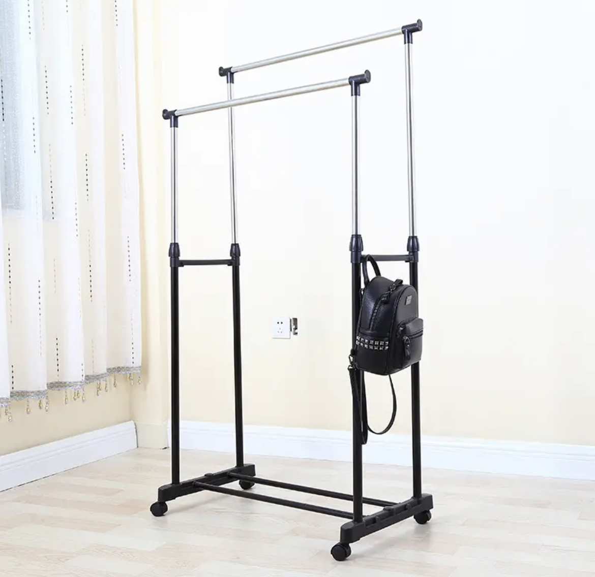 Miniatura 3 de TENDERO PERCHERO ROPA DOBLE RUEDAS