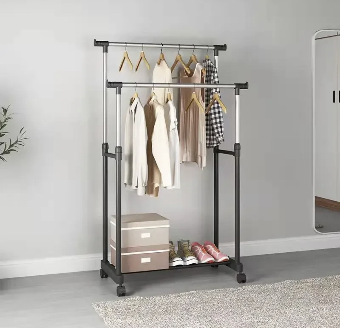 Miniatura 2 de TENDERO PERCHERO ROPA DOBLE RUEDAS