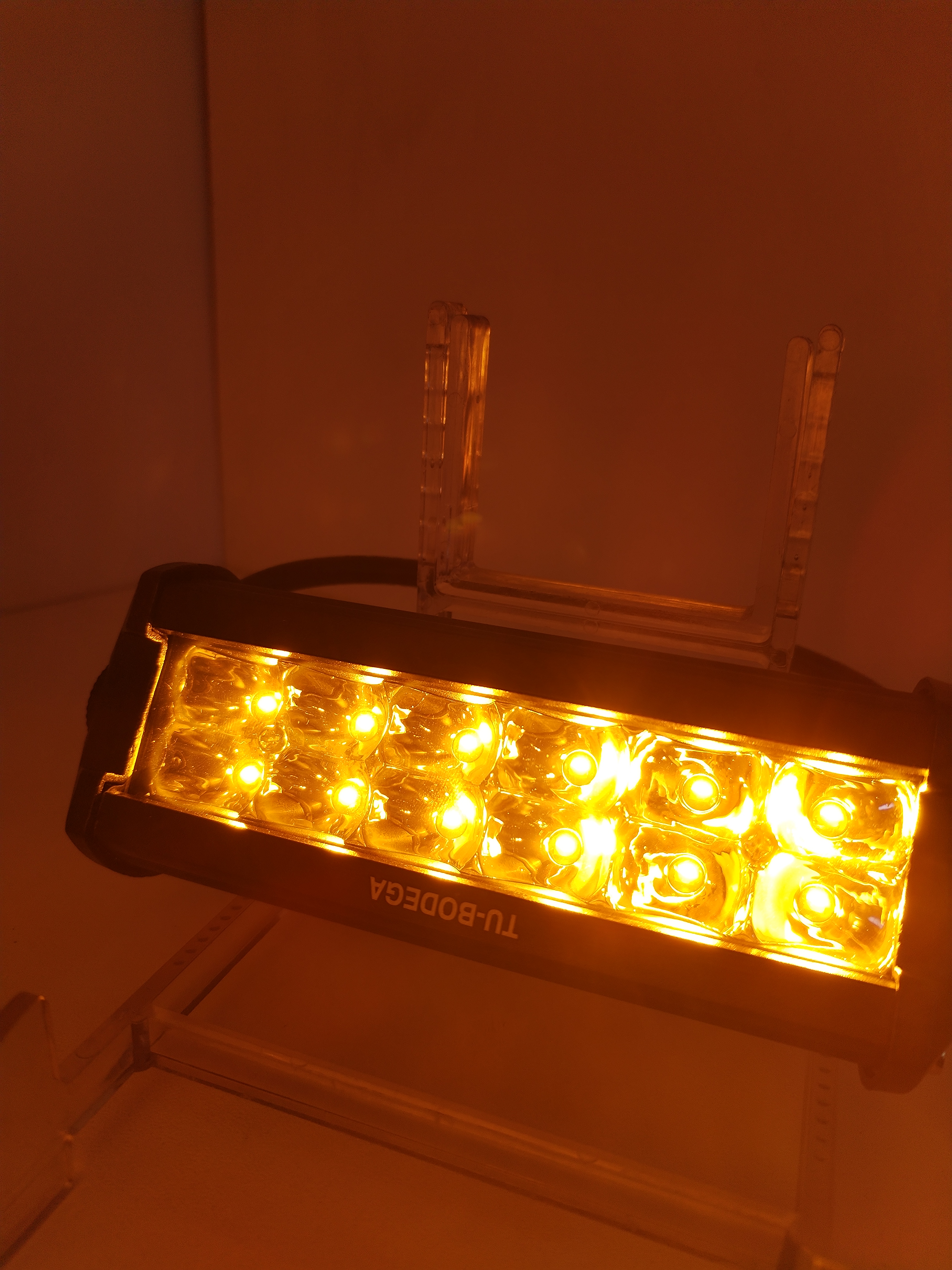 Exploradora 12 LED Flaseho y Fija(tb517)