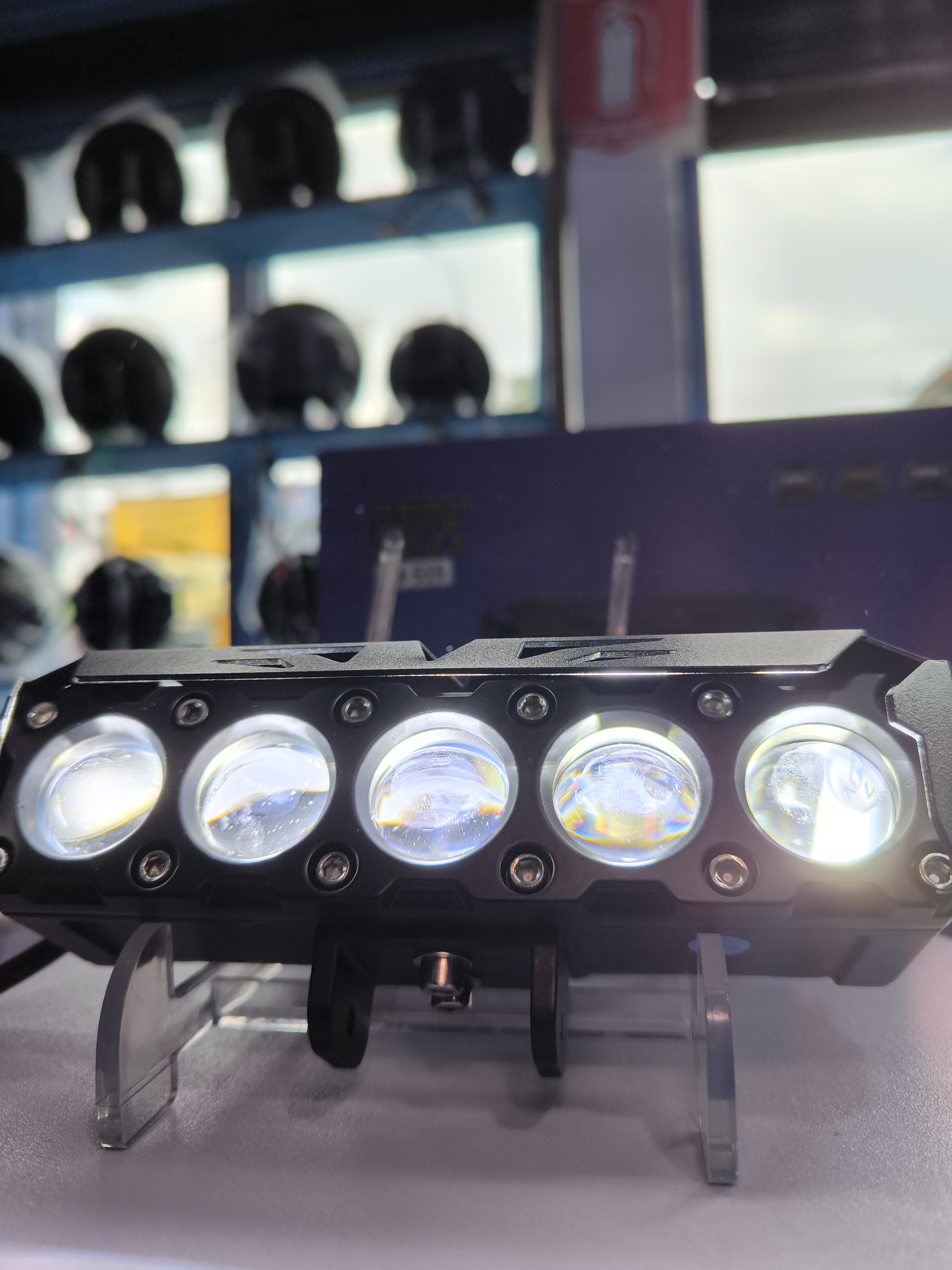 Miniatura 2 de PAR DE EXPLORADORAS 5 LUPAS (TB515)