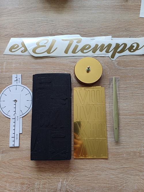 Miniatura 2 de RELOJ MINI 50X50CM + FRASE DORADA