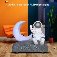 Lampara astronauta con parlante bt