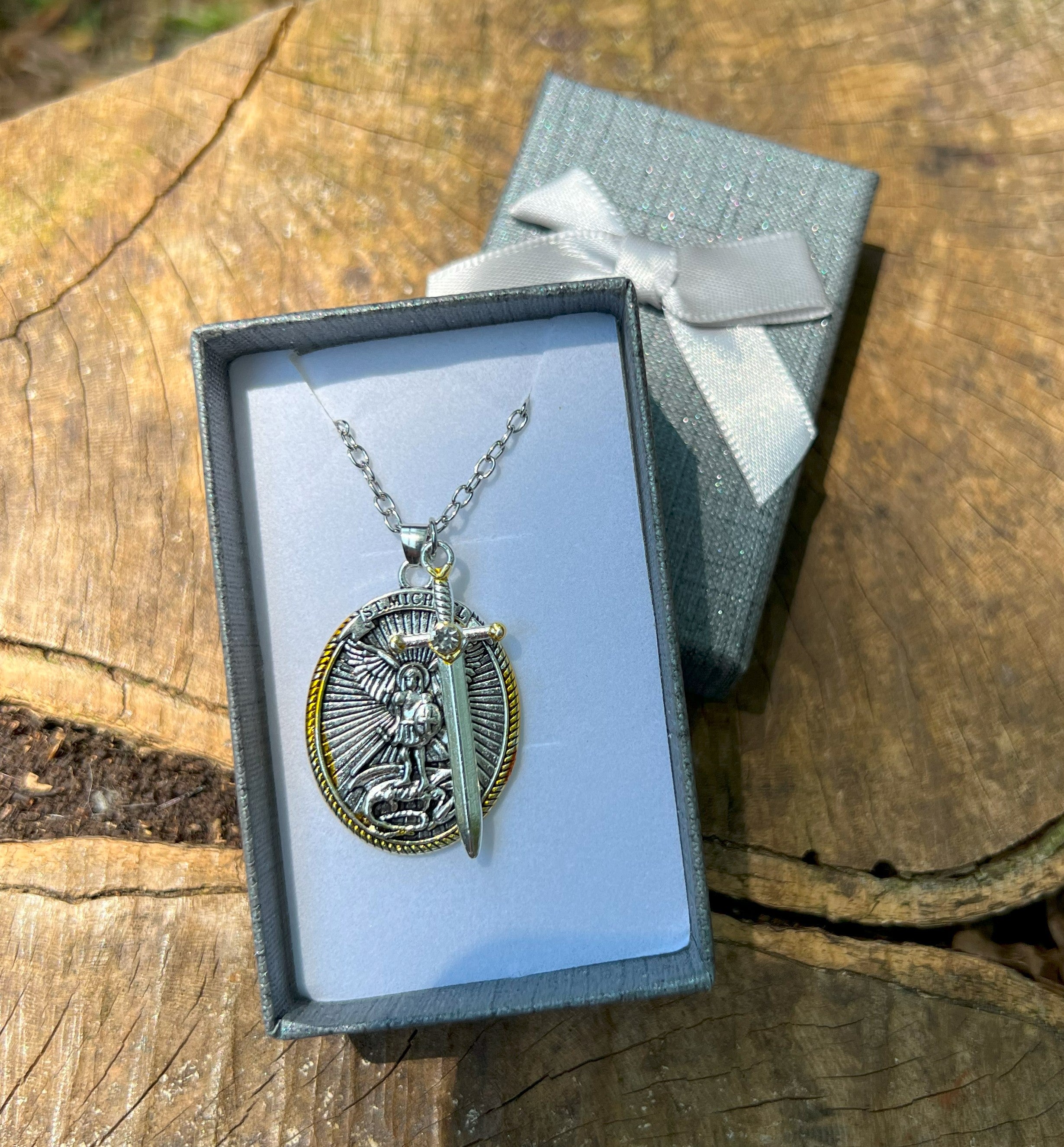 Miniatura 3 de Collar San Miguel Arcangel +CajaRegal SP