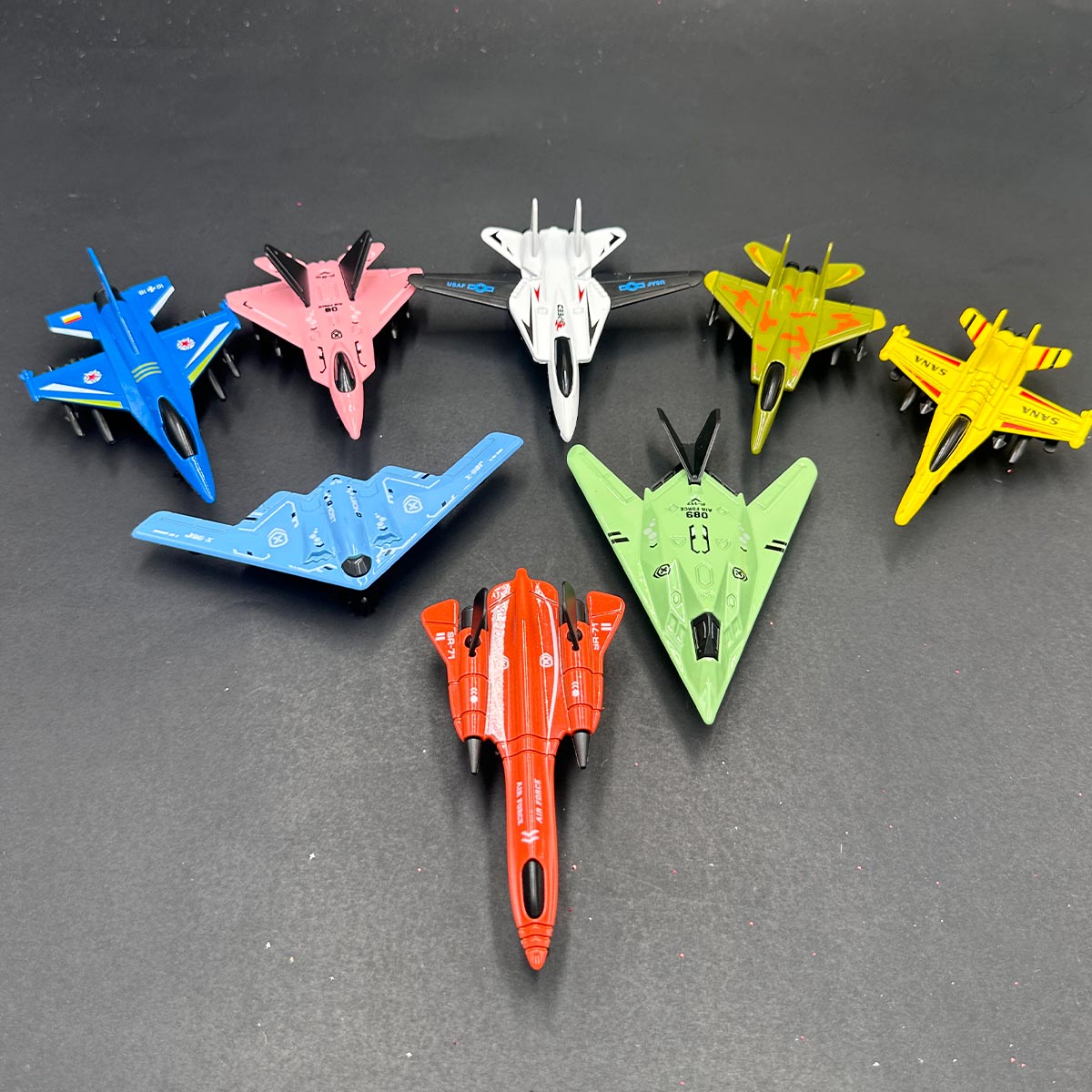 Set de 8 Aviones de Juguete AT033