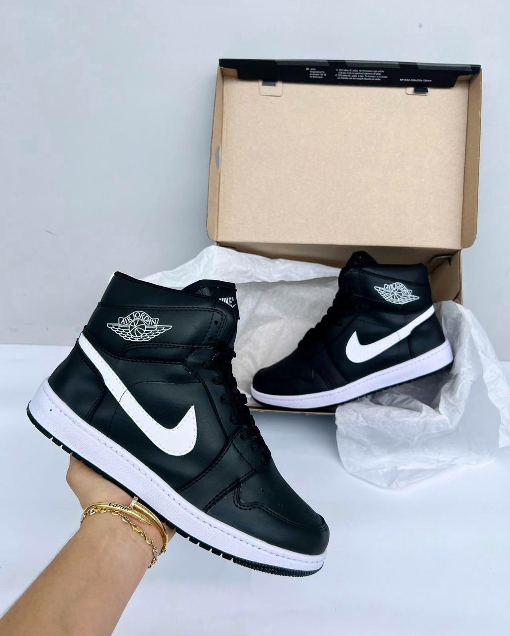 BOTA RETRO 1