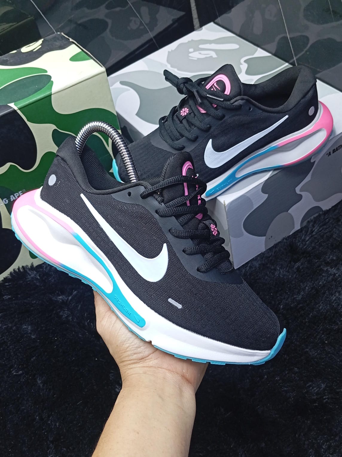 NIKE ZOOM CUSHLON