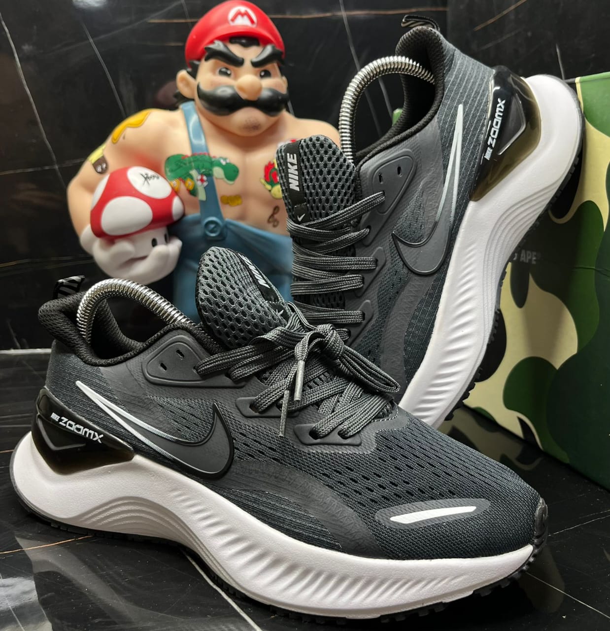NIKE ZOOM X