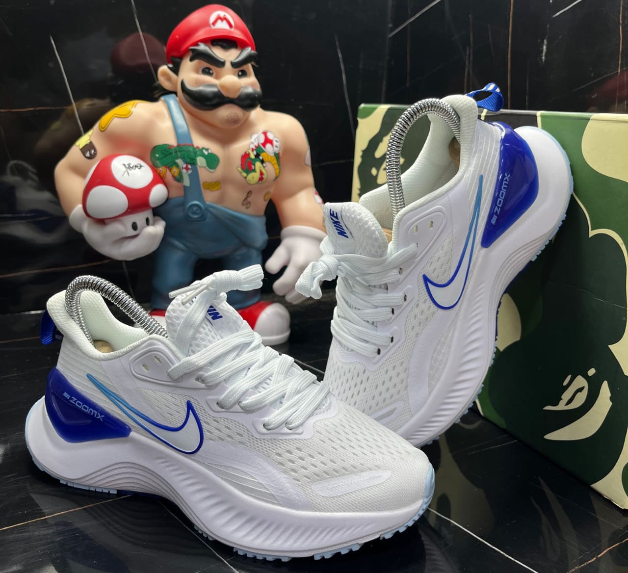 NIKE ZOOM X