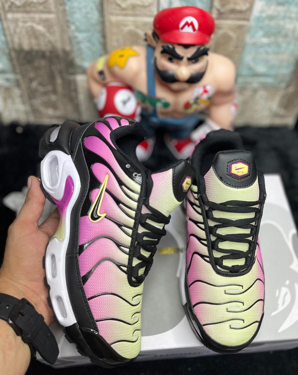 NIKE AIR TN