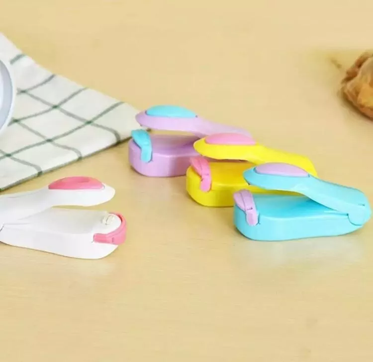 Miniatura 3 de MINI SELLADOR PARA BOLSAS PLÁSTICAS PORT