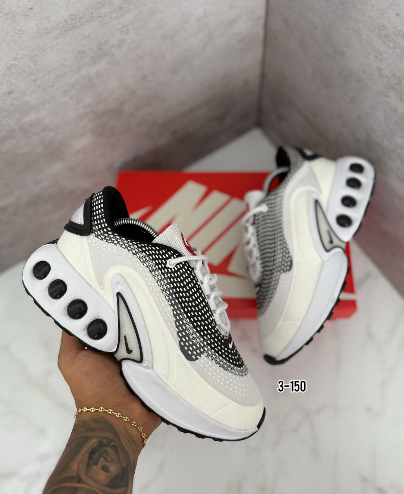 Miniatura 4 de Tenis Nike Air DN Caballero - Color: Negro Blanco, Tallas: 41