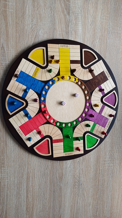 PARQUES EN MADERA DE 6 PUESTOS