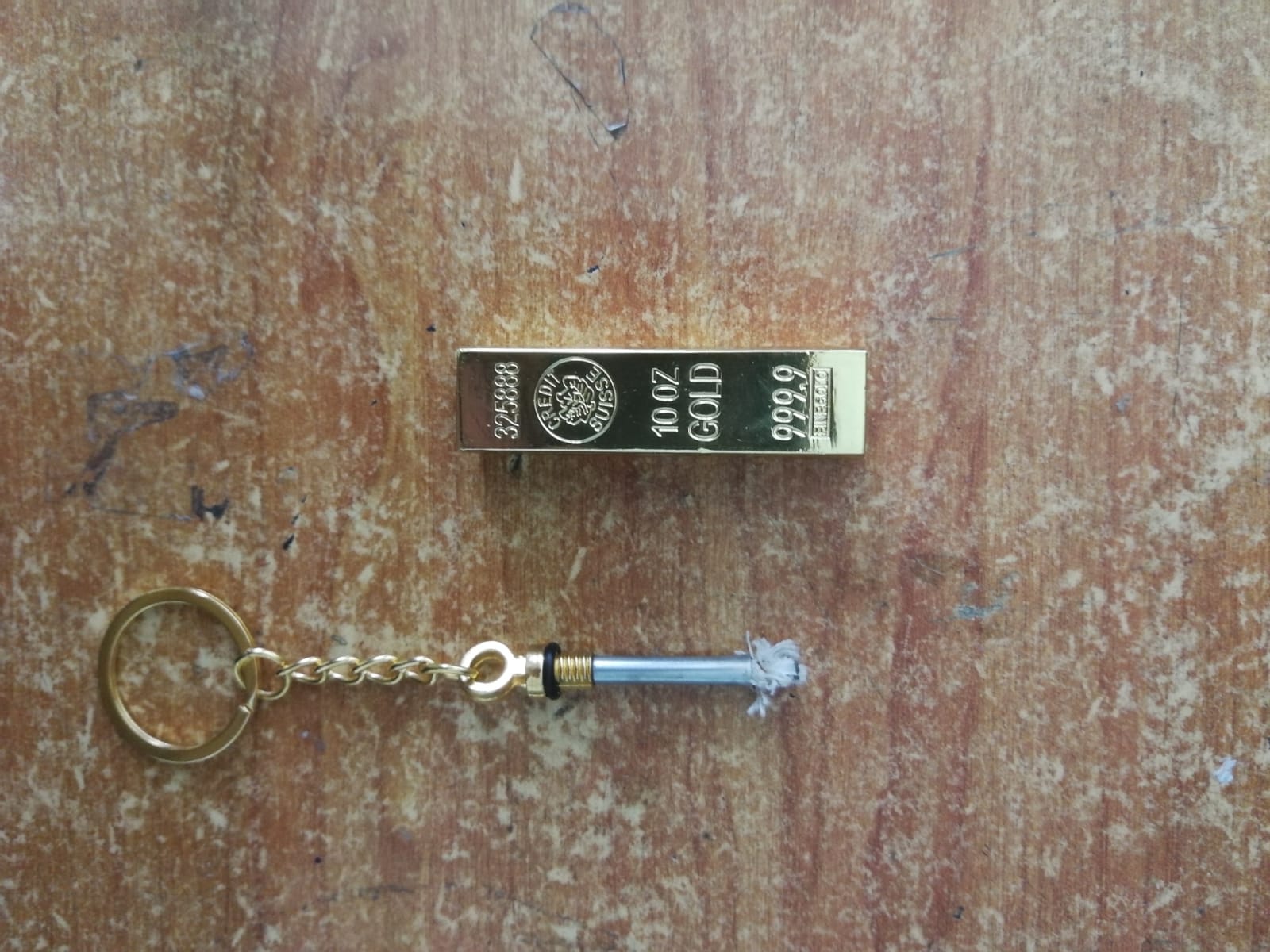 Miniatura 6 de Llavero Encendedor Recargable Oro