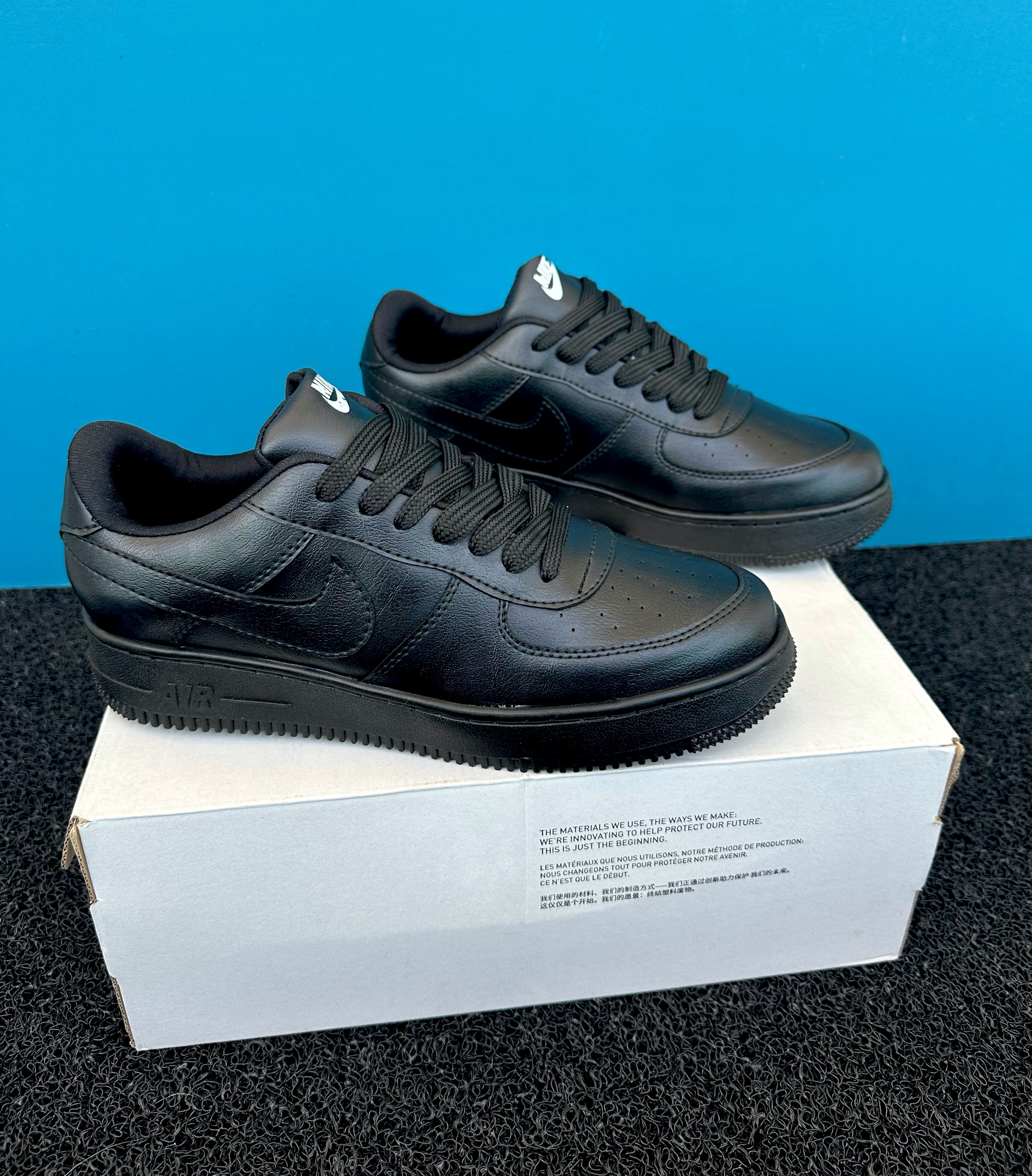 NIKE FORCE