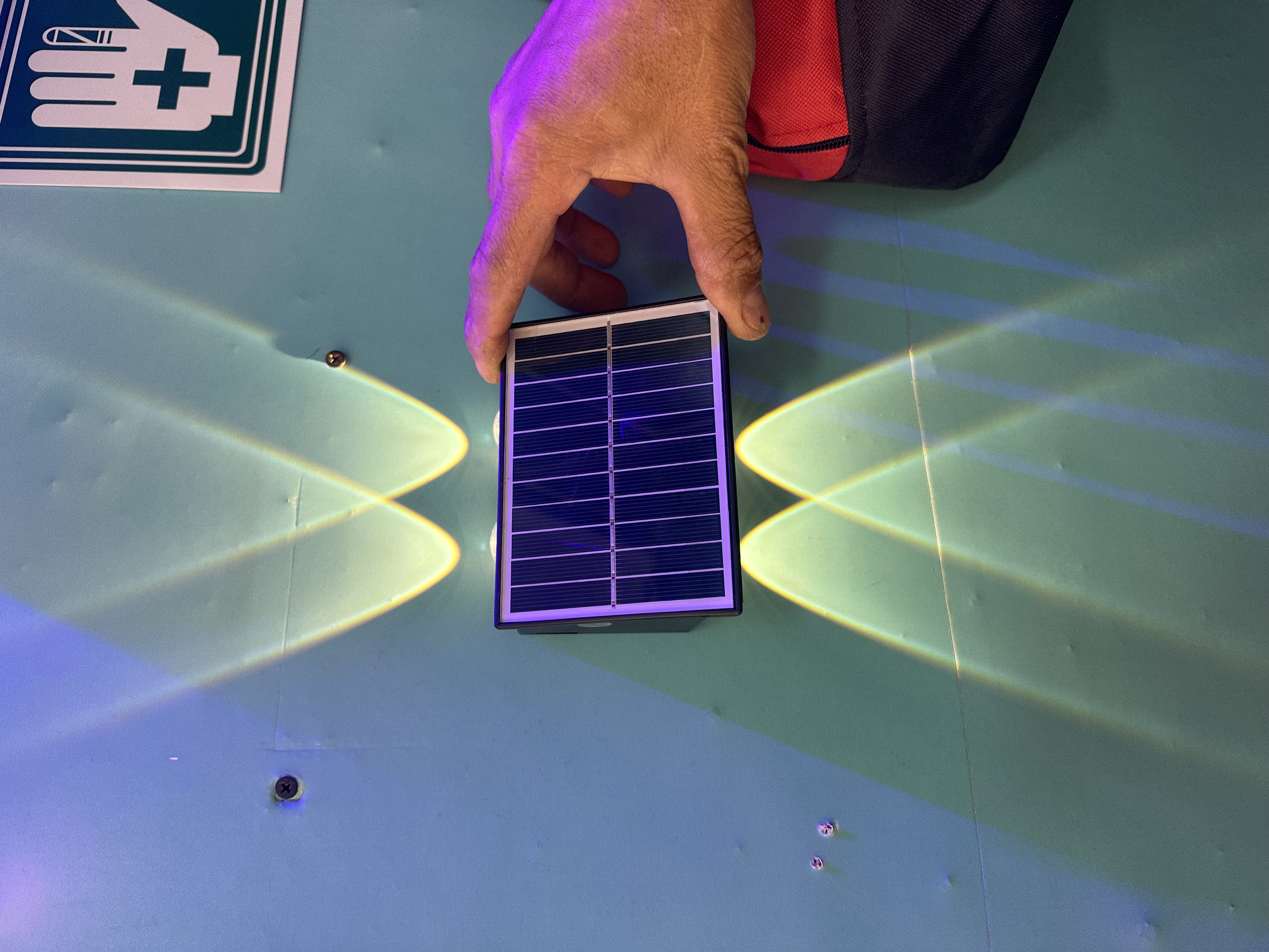 Lámpara solar exterior 2 bombillos