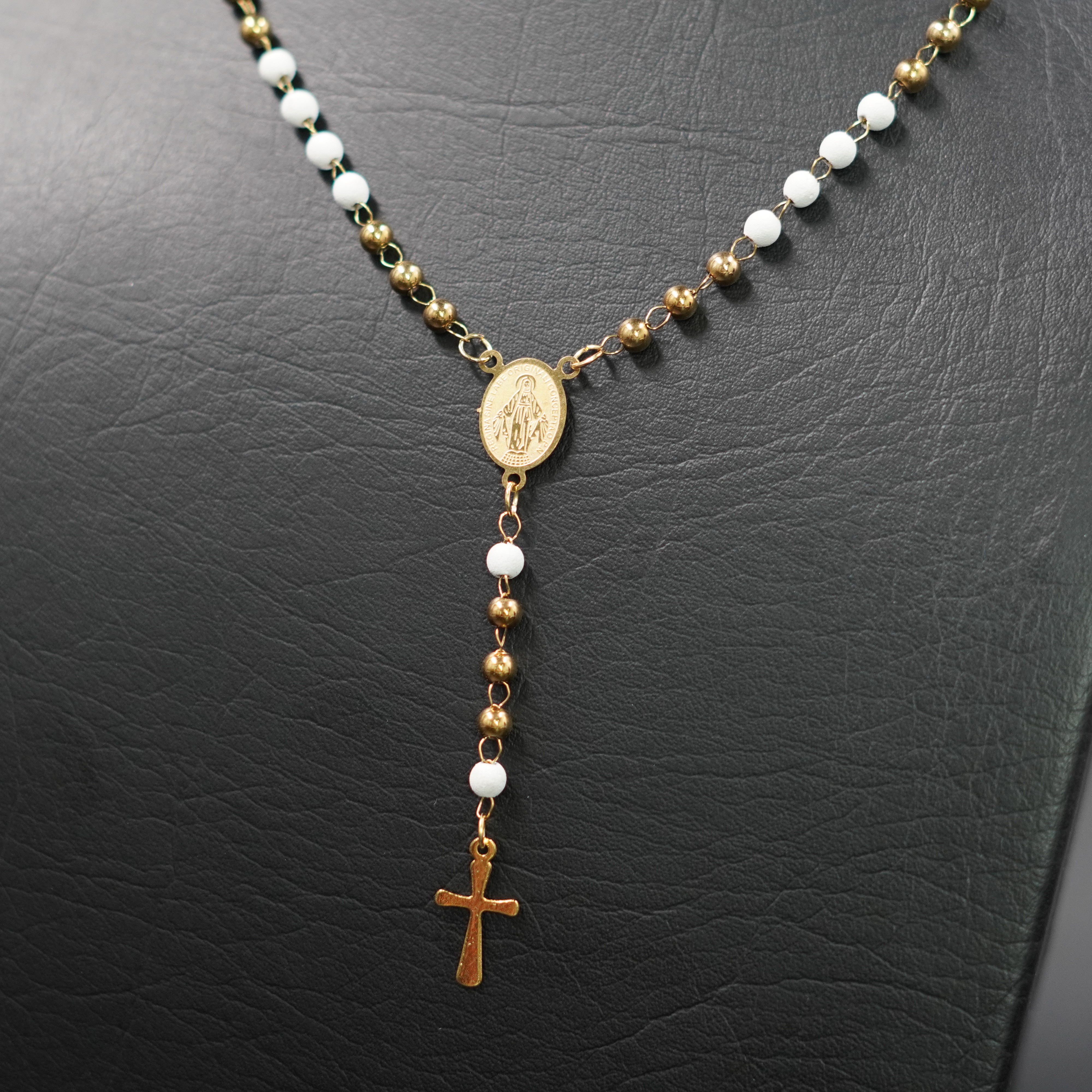 CAMANDULA DORADA CON BLANCO