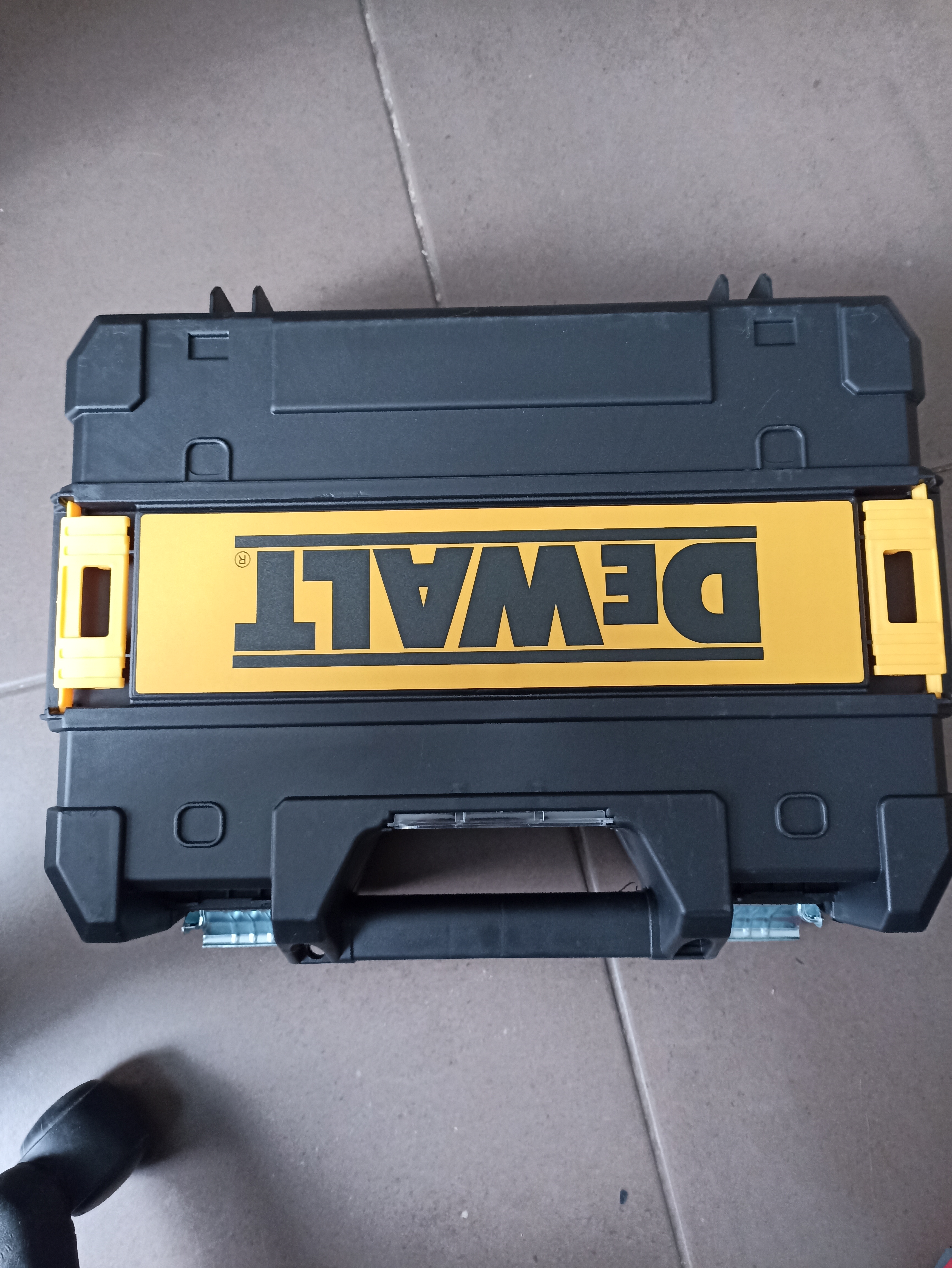 Pulidora inalámbrica de 96 voltios