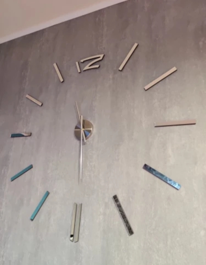 Miniatura 2 de RELOJ GRANDE 100X100CM PLATEADO