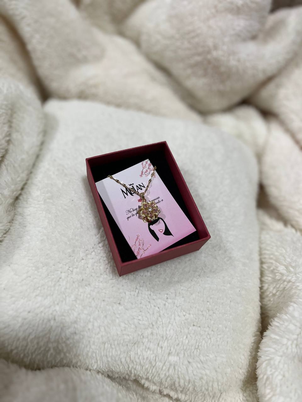 Miniatura 5 de Collar Princesa Mulan FLOR +CAJAREG
