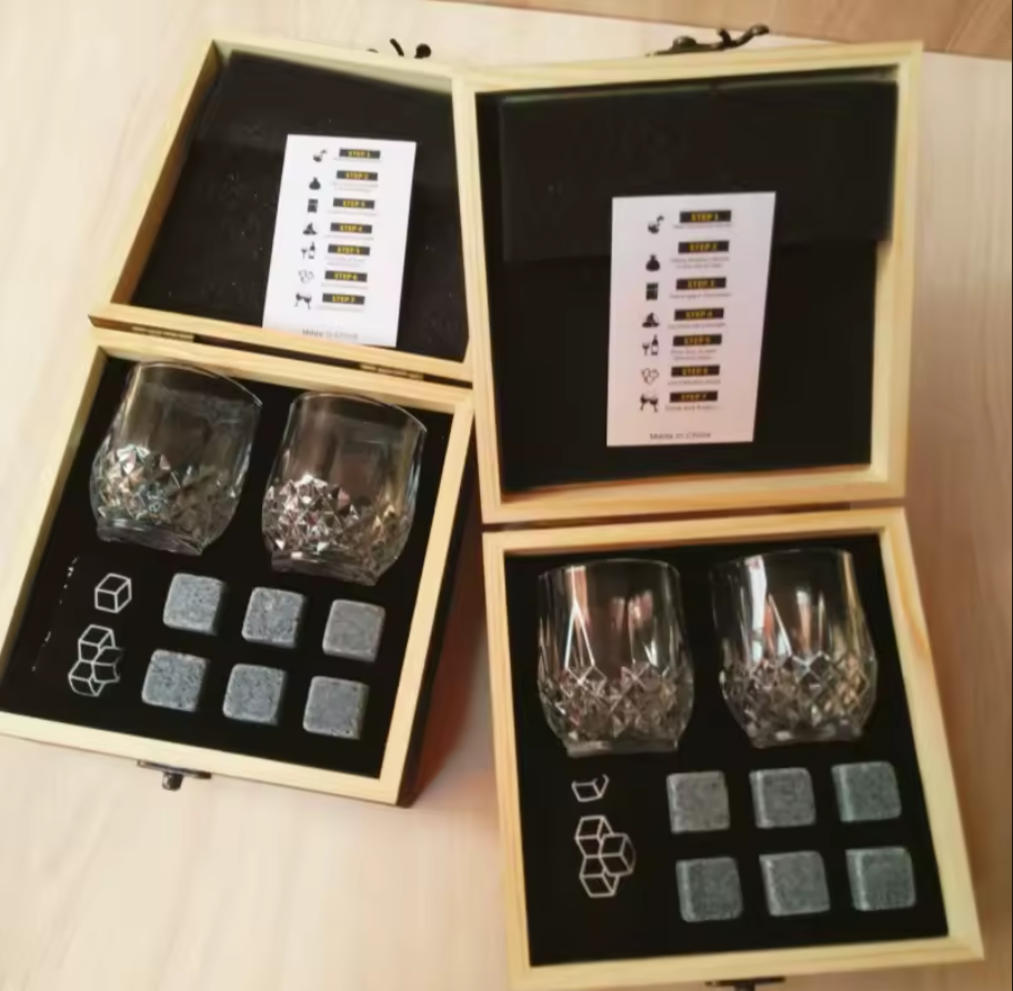 VASOS + PIEDRAS ENFRIADORAS WHISKY