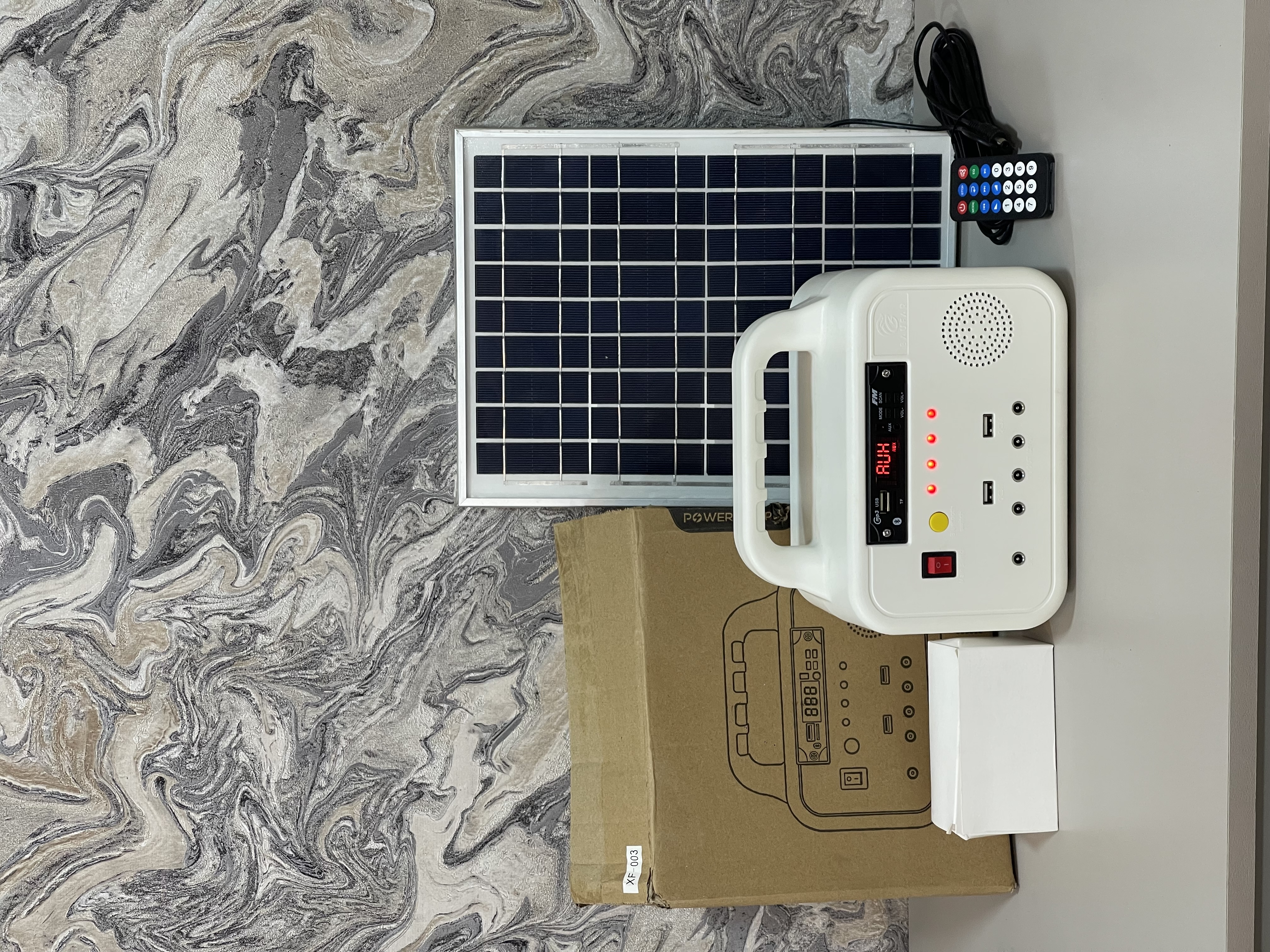 Miniatura 1 de Radio solar