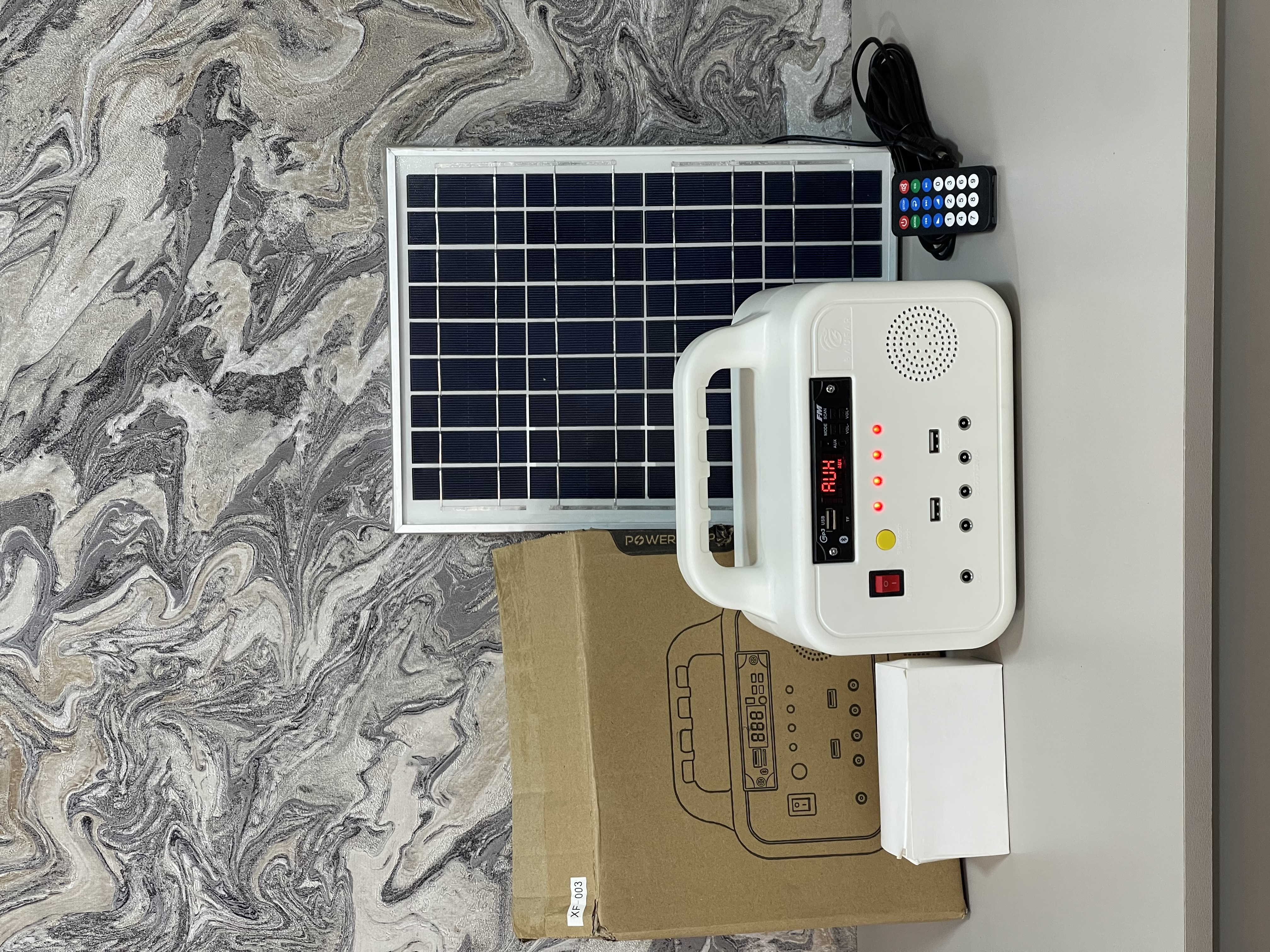 Miniatura 4 de Radio solar