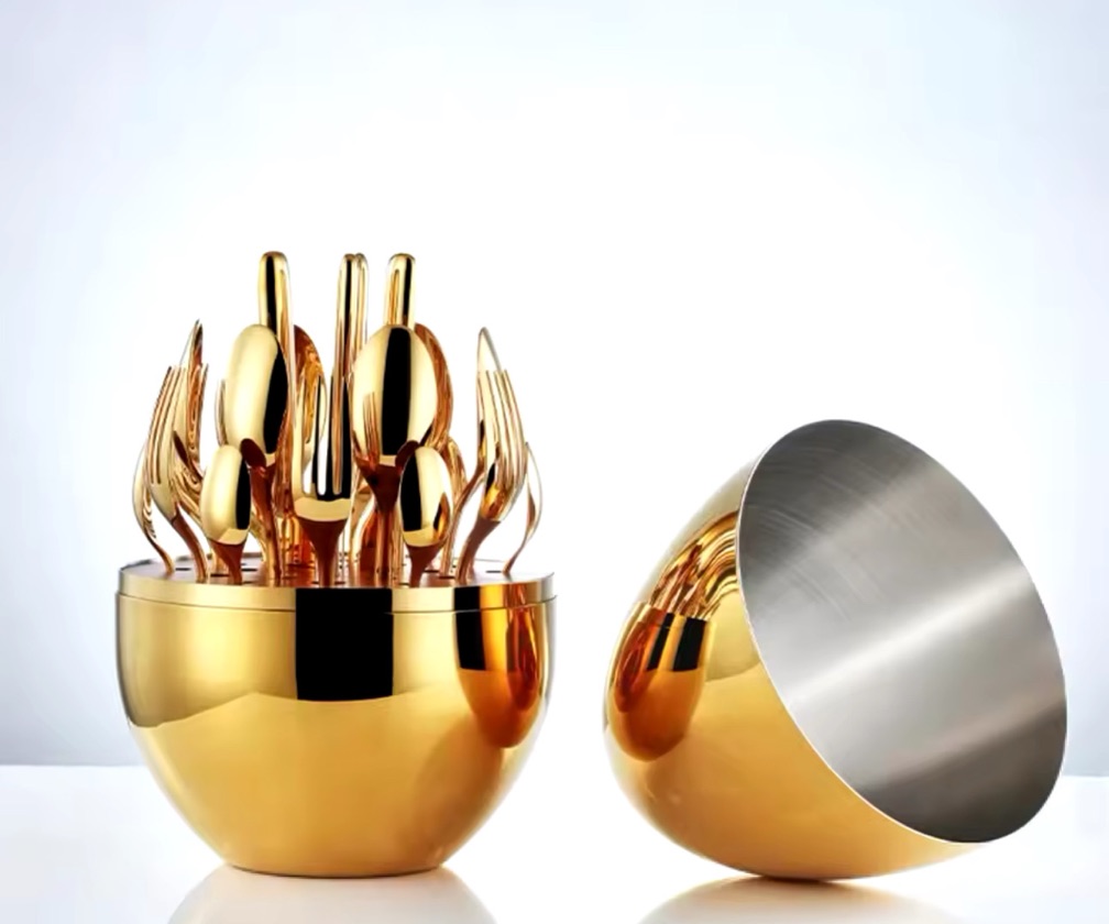 Miniatura 2 de Set Cubierto Huevo Dorado y plateado