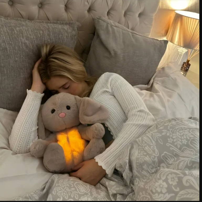 PELUCHE CONEJO QUE RESPIRA LUZ Y SONIDO