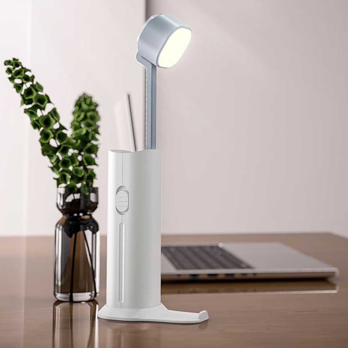 Lámpara Led Portable de Lectura D16