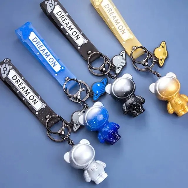 VX Llavero astronauta