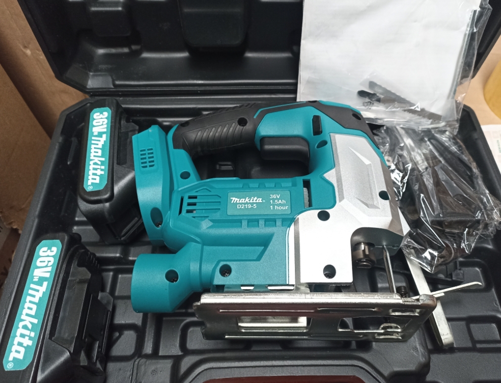 Sierra caladora inalámbrica mk