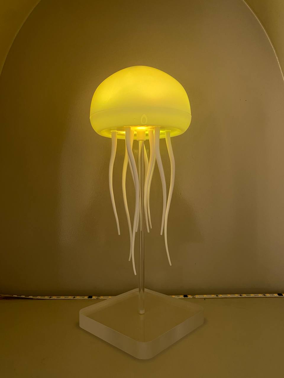 Lampara medusa con movimiento