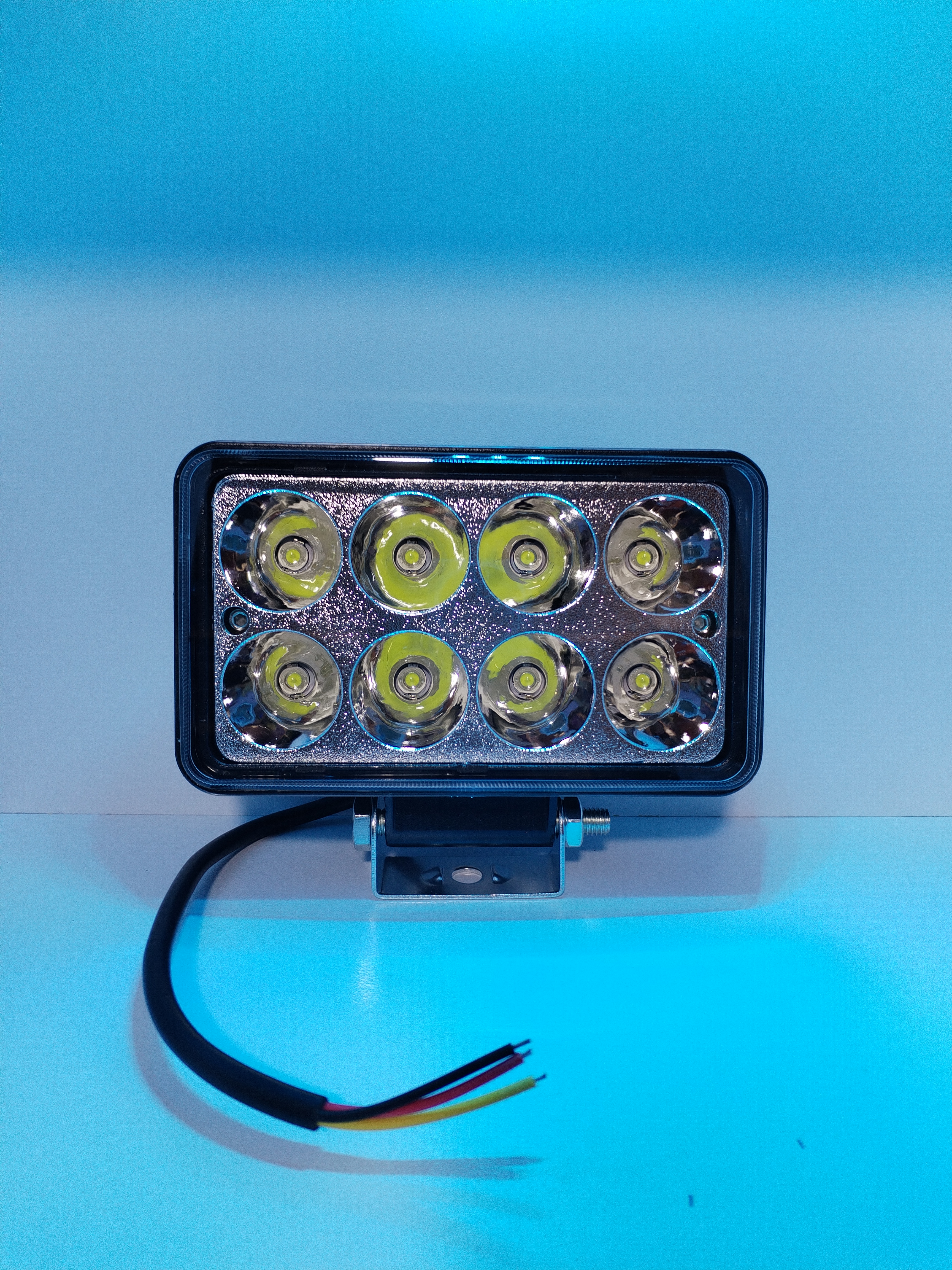 PAR DE EXPLORADORAS TIPO HELLA (TB026W)