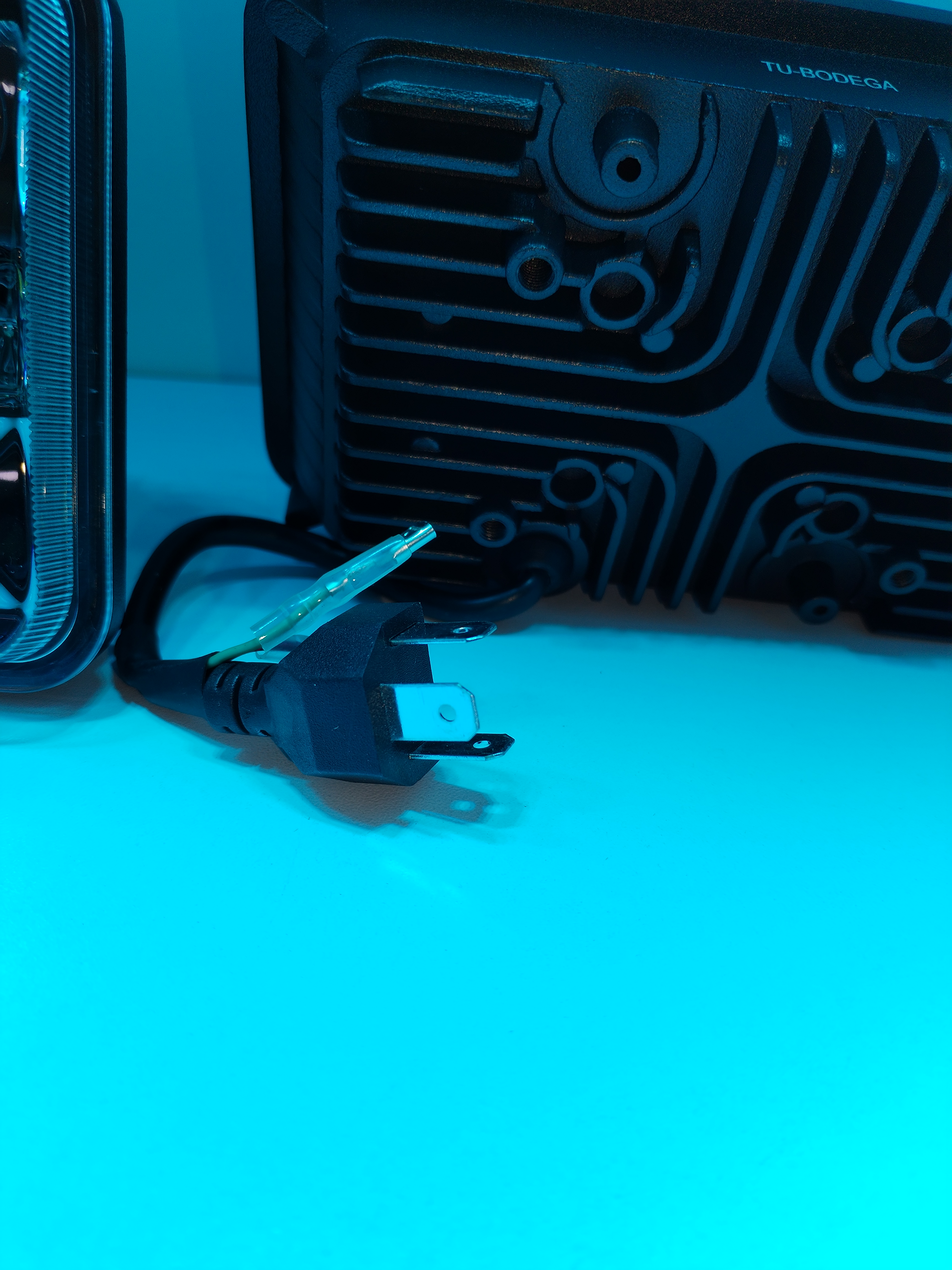 Miniatura 5 de PAR DE FAROLAS DE LUJO KENWORTH (TB218)