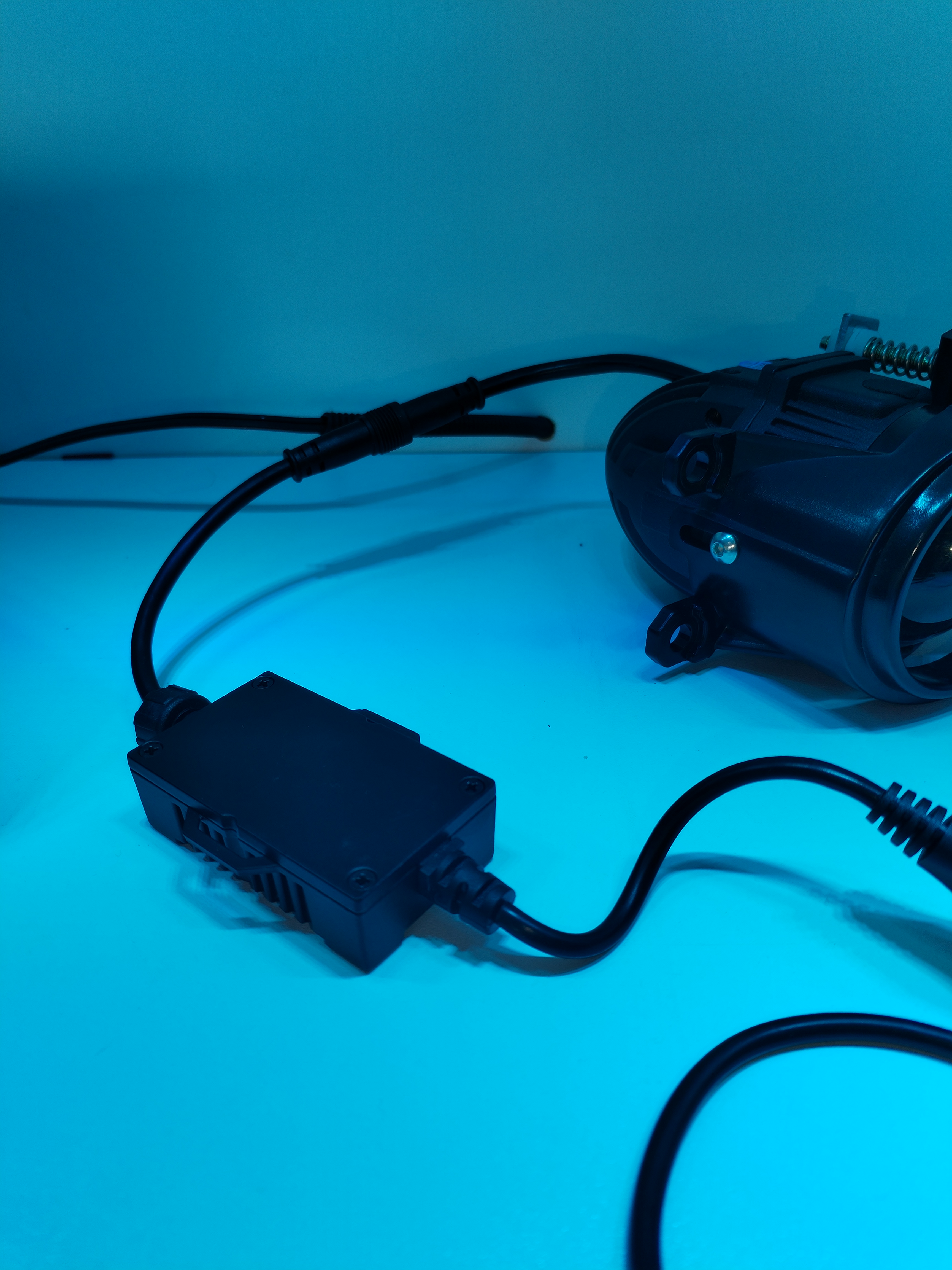 Miniatura 10 de PAR DE EXPLORADORAS LED (TB525)