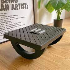 Vista 2 de Posa Pies Ejecutivo con Masajeador