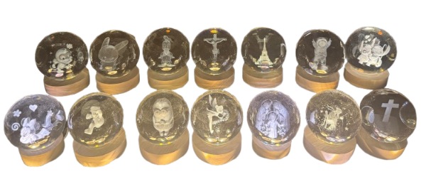 UN Esfera Luminosa Grande