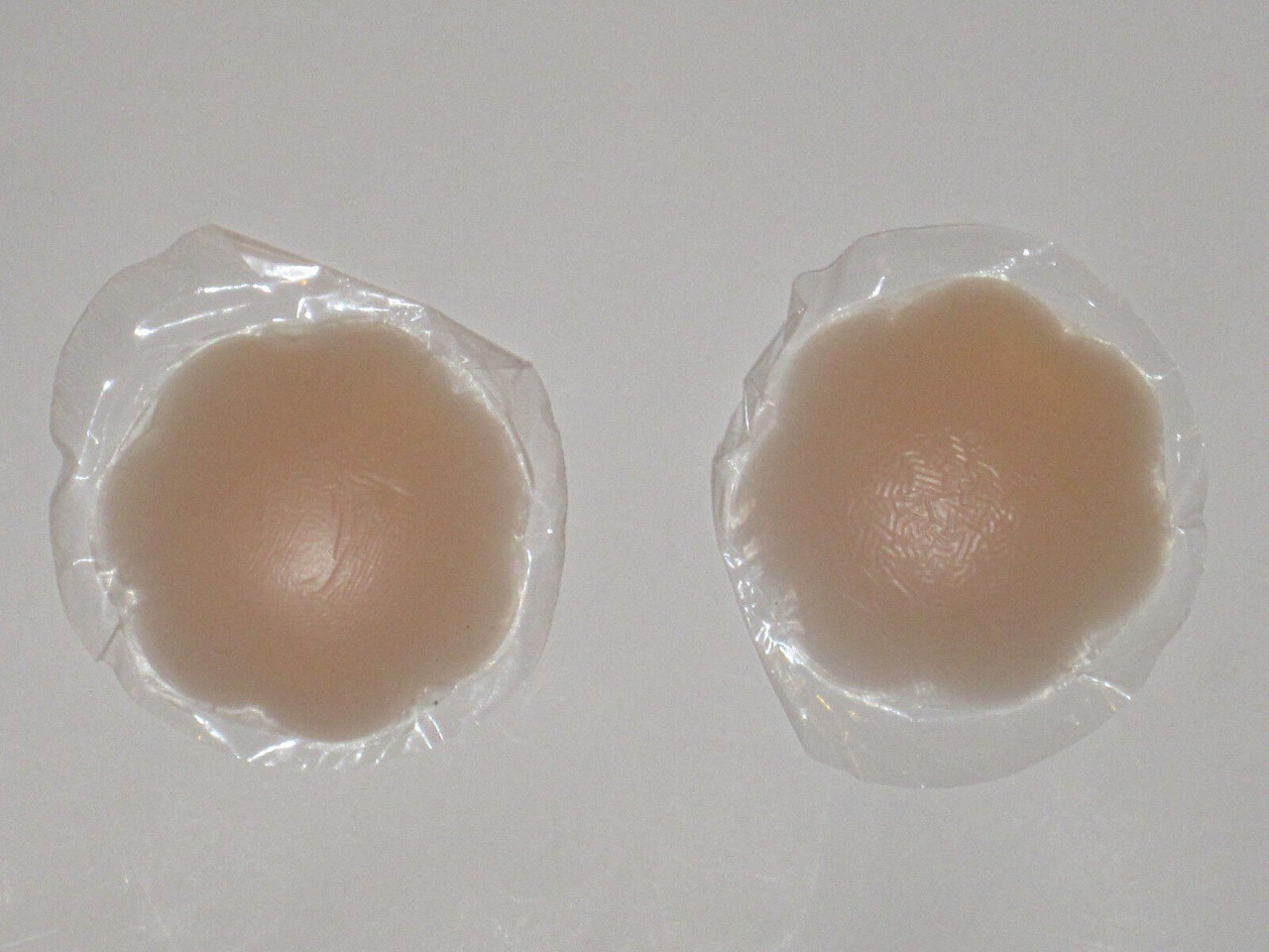 TAPA PEZONES DE SILICONA PÉTALOS