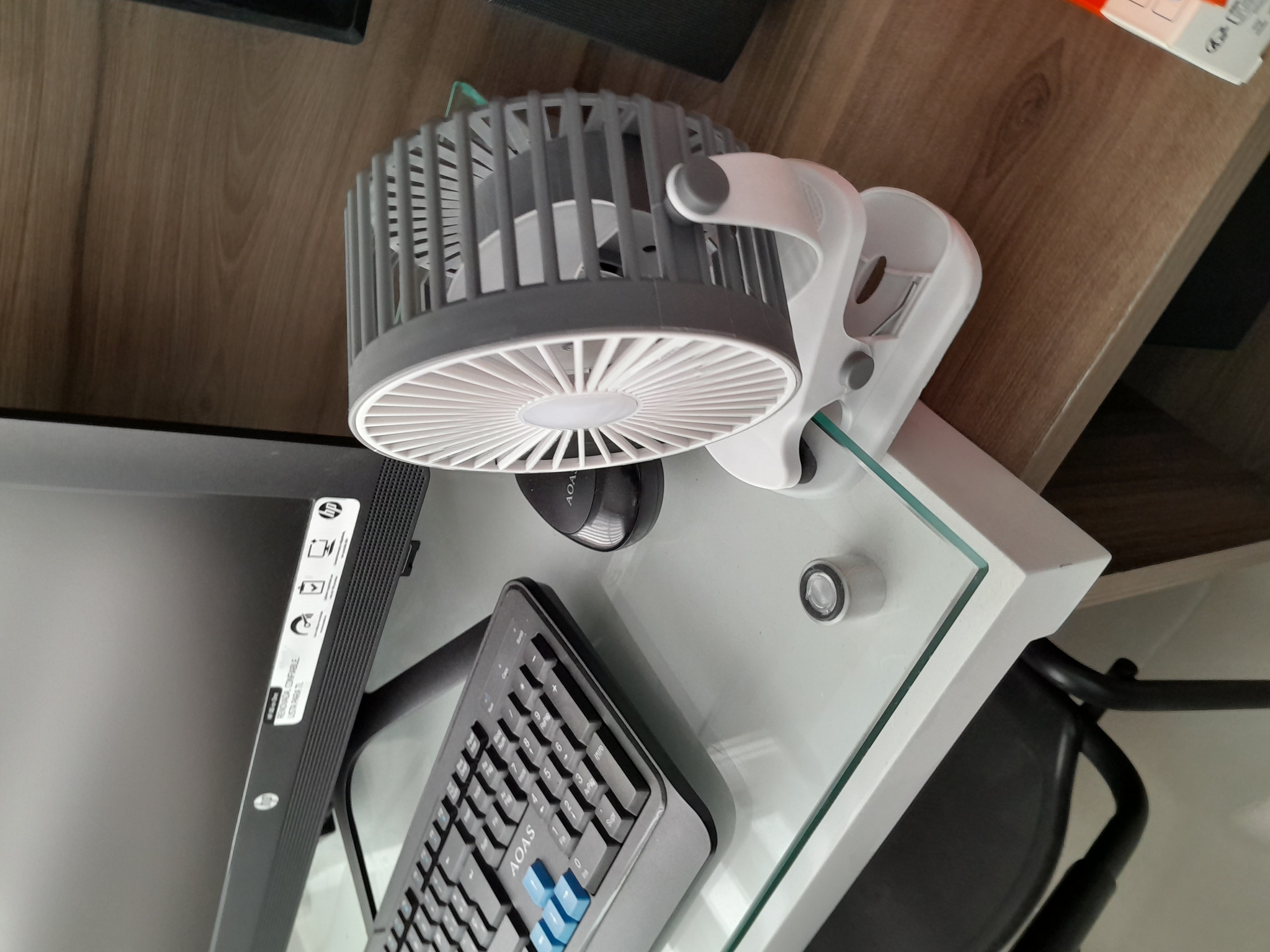 Miniatura 2 de VENTILADOR DE CLIP Y MESA RECARGABLE