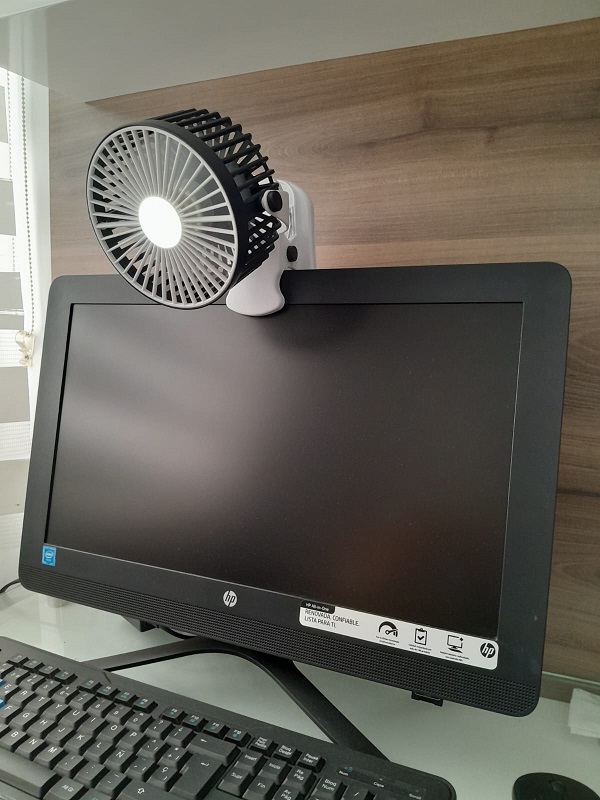 Miniatura 4 de VENTILADOR MINI RECARGABLE COLOR  NEGRO