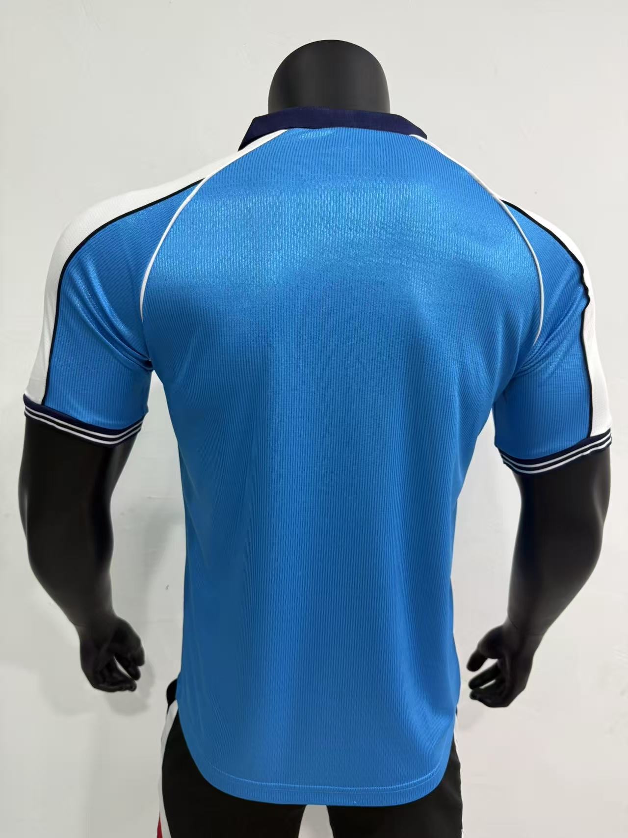 CAMISETA RETRO MANCHESTER CITY 99/01