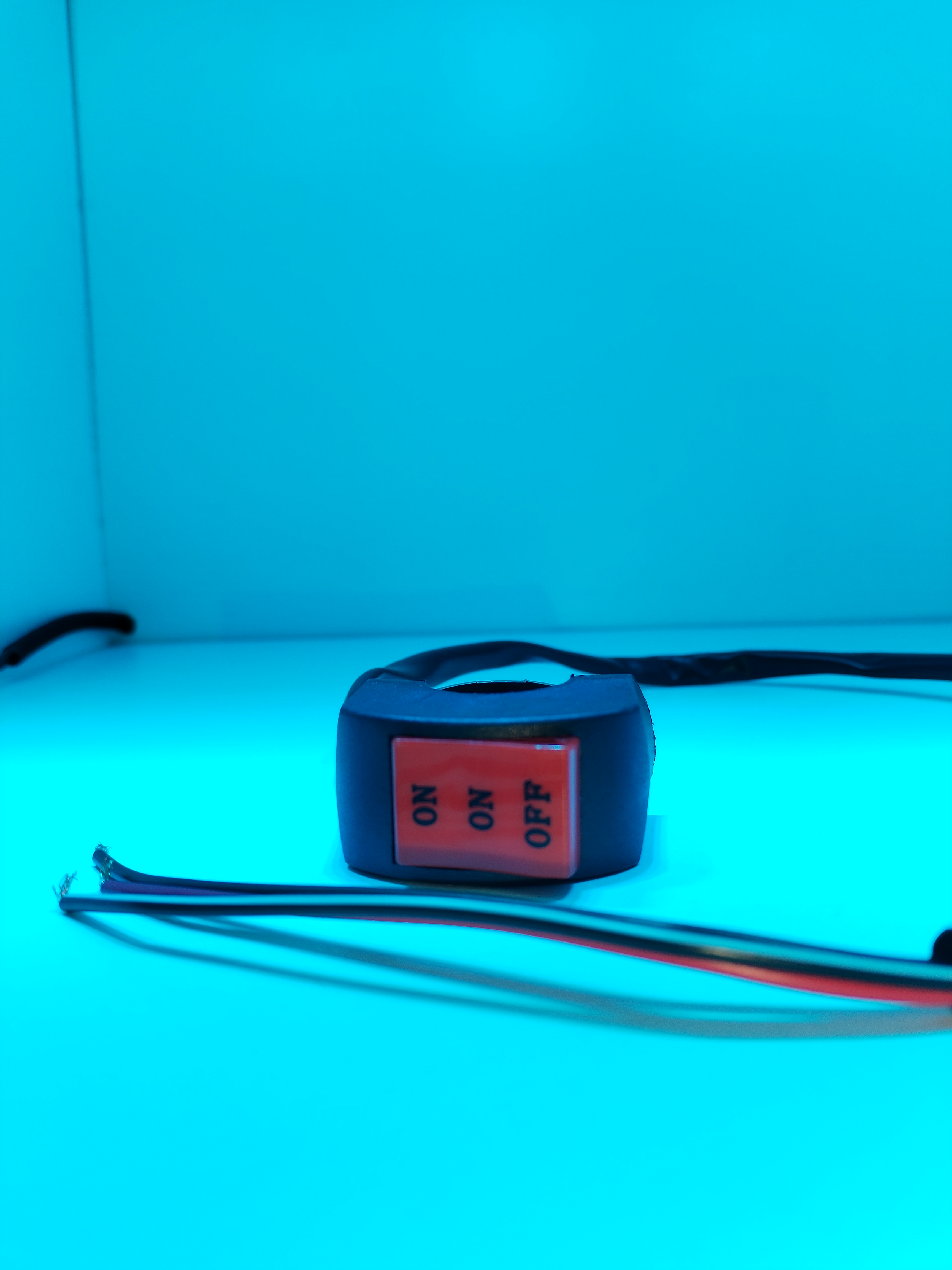 Miniatura 6 de PAR EXPLORADORAS TB530 +SWICH+BASES