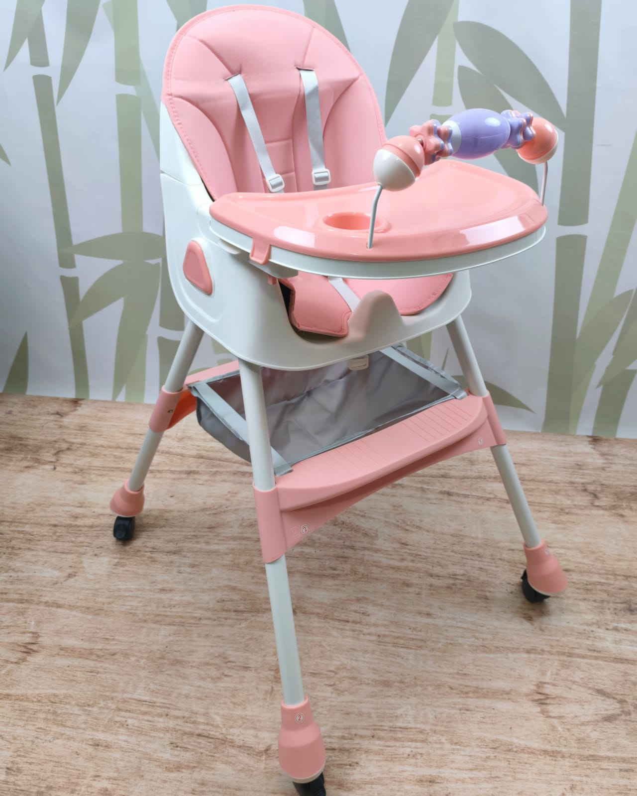 Comedor barra + plato carita silicona