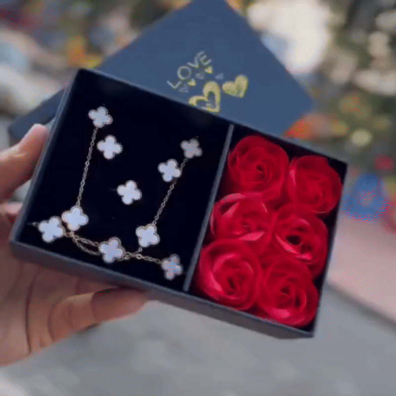 Set Van Cleef + Caja Rosas