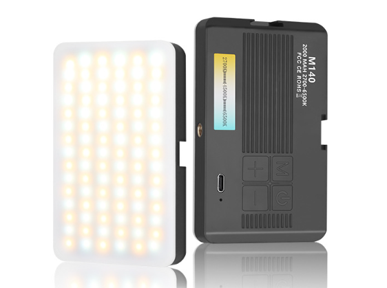 LUZ LED PARA CELULAR M140