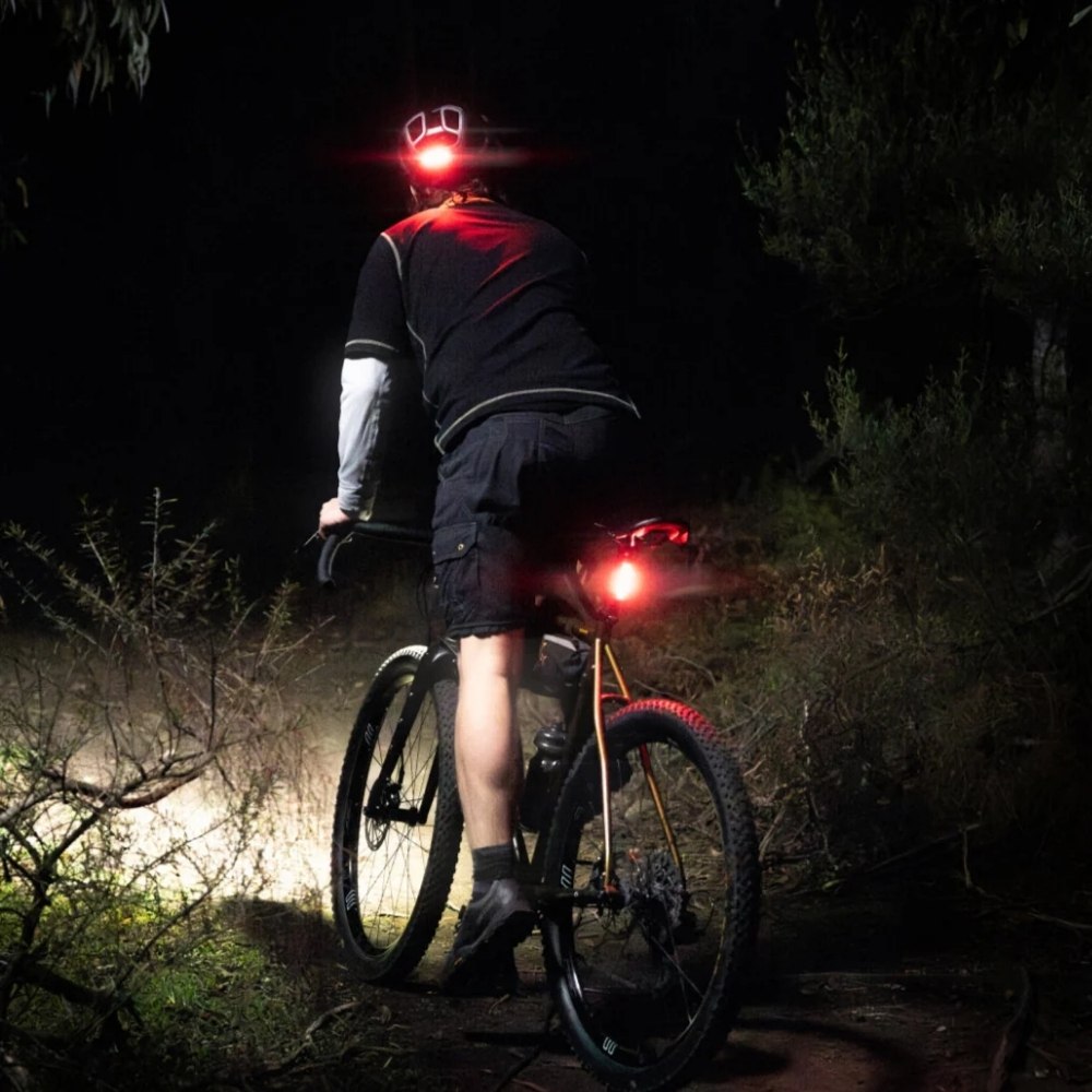 Luz Trasera Bicicleta Seguridad Xy-103 disponible en Yaxa Colombia